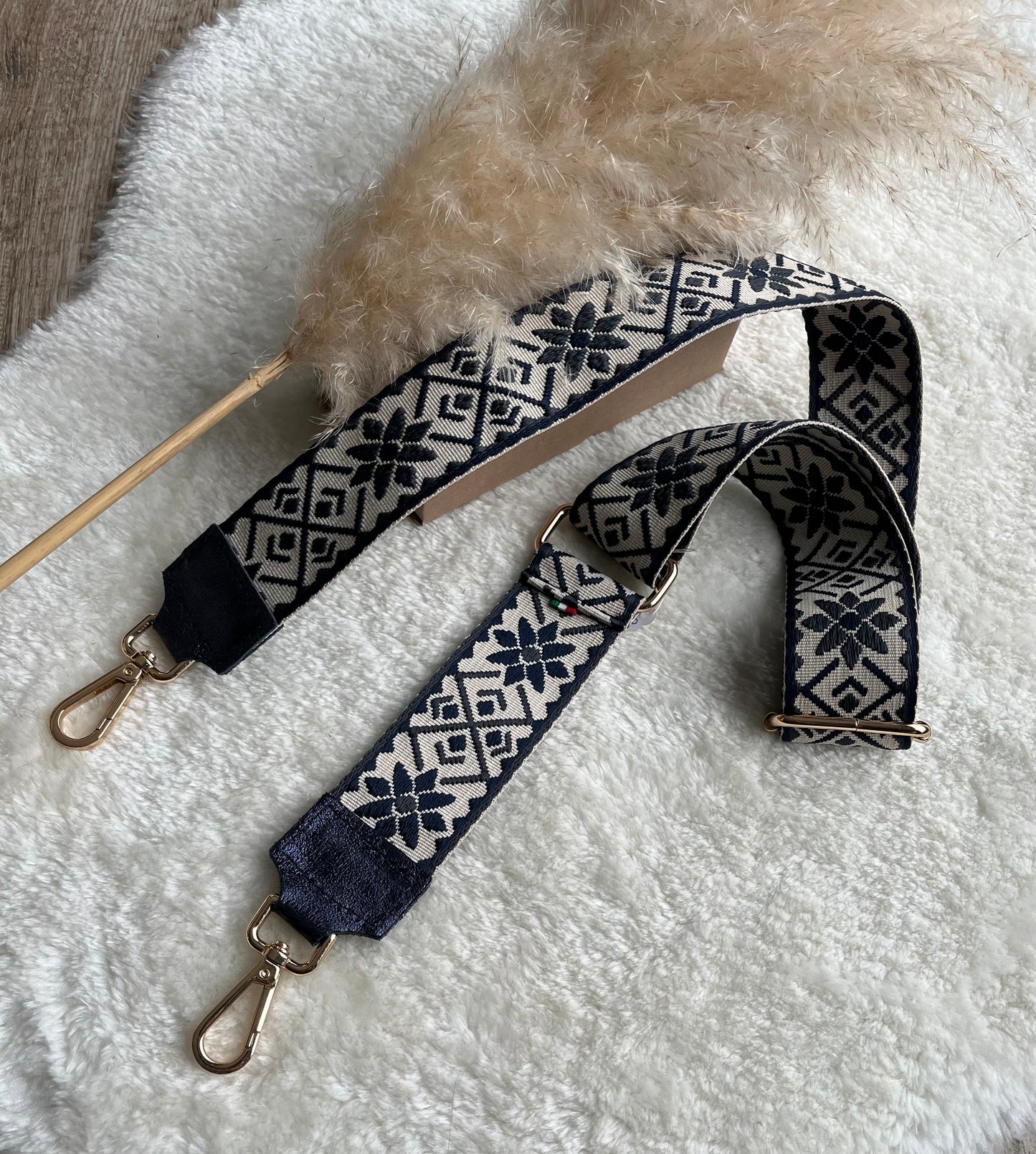 Sac banane bleu tout cuir