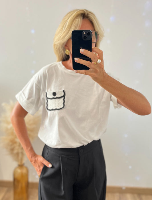 T-Shirt BLACK and WHITE