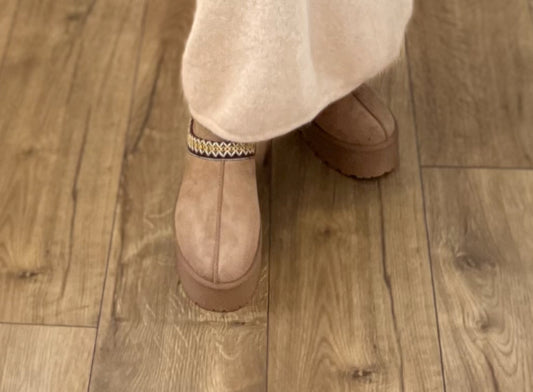 MULES inspi UGGS ‼️prendre taille au dessus ‼️