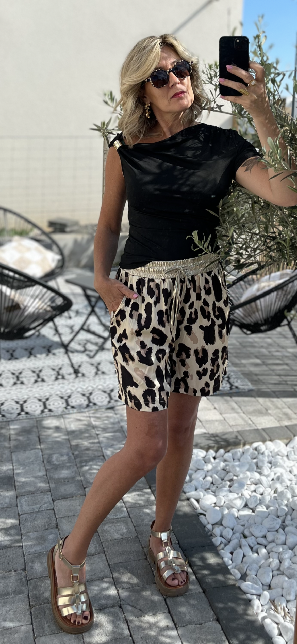 Top LOLA Noir